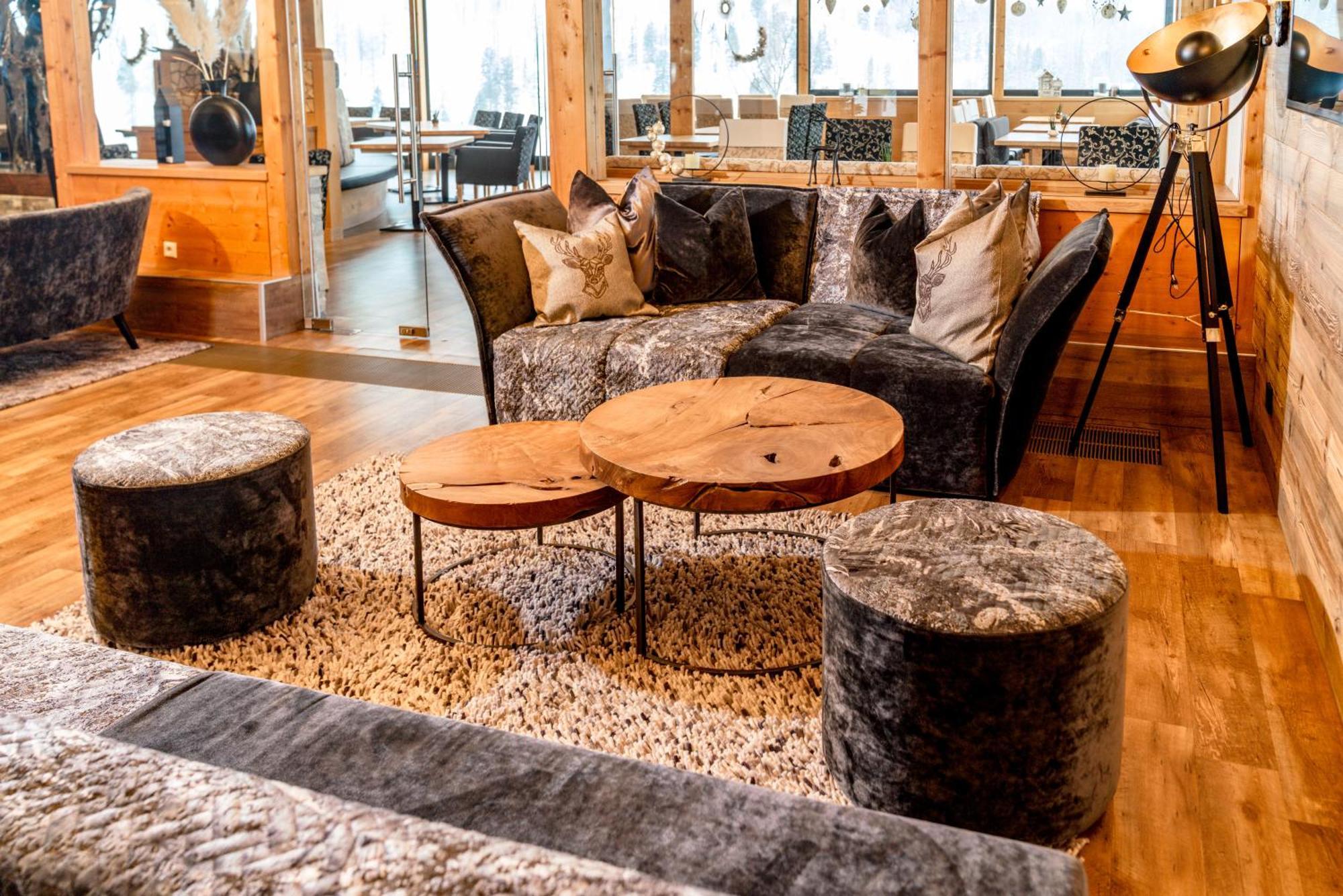 Appartement & Suiten Hotel Gloecknerin Obertauern Extérieur photo